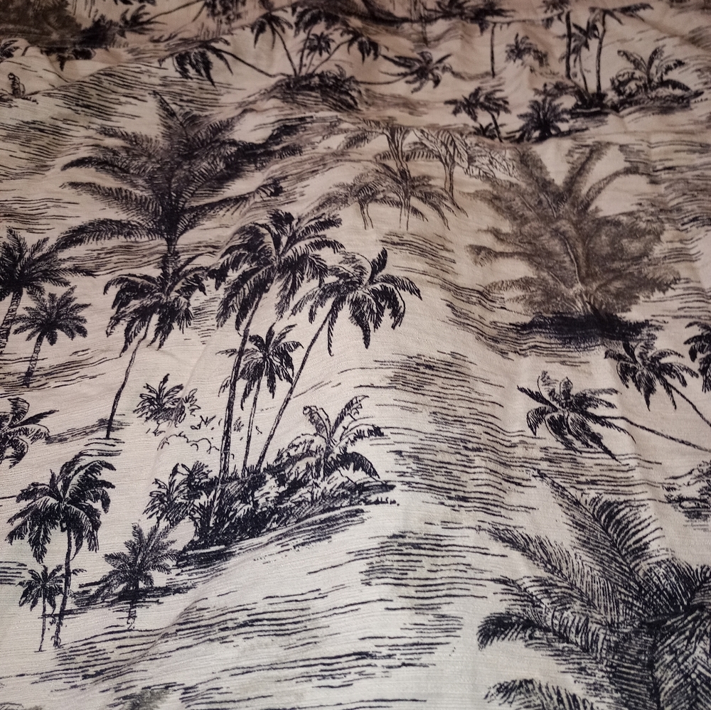 Mens button down - Picture 4 of 5